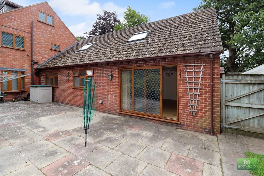 Kenilworth Road, Leamington Spa 2 bed ground floor £1,100