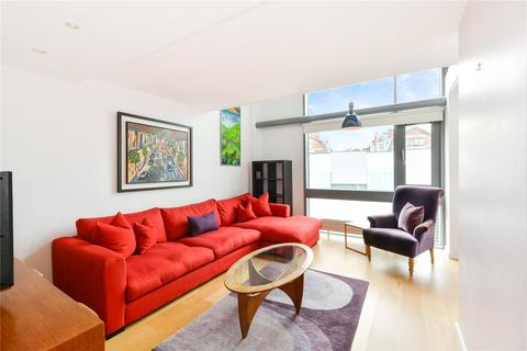 2 bedroom flat to rent, Peacock Place, Islington, London