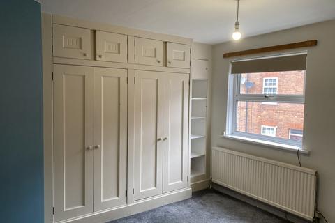 3 bedroom end of terrace house to rent, Alma Terrace, Selby