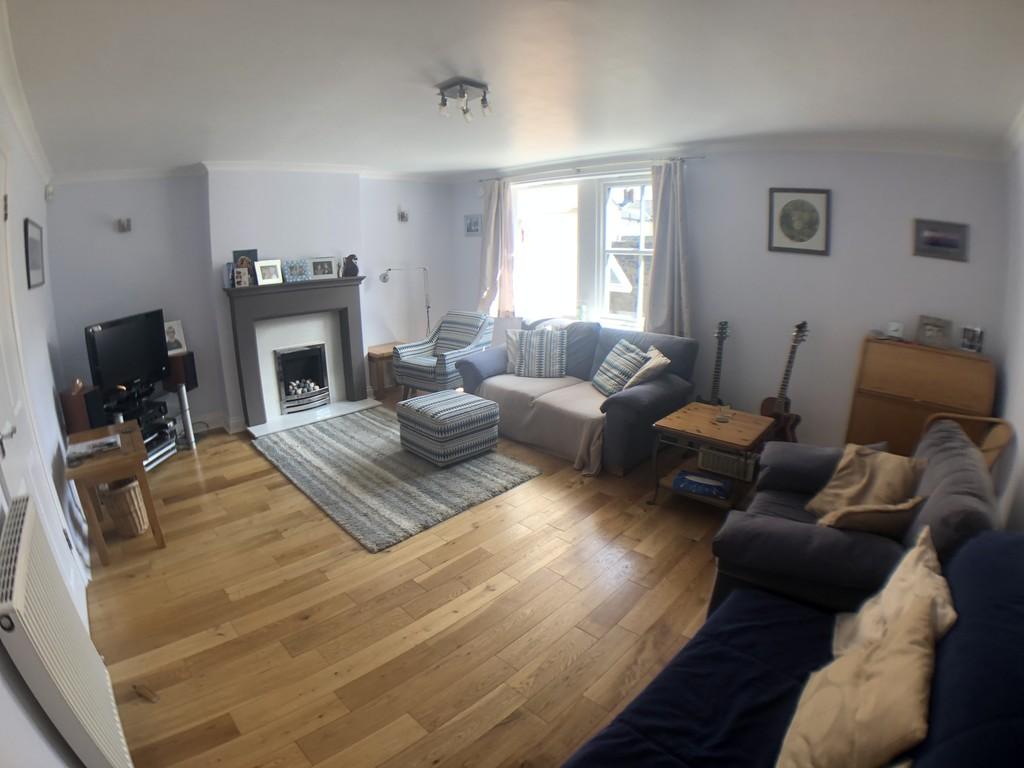 Jubilee Court, Howick Street, Alnwick 3 bed townhouse £795 pcm (£183 pw)
