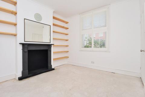3 bedroom house to rent, 40 Hambro Road, London, SW16
