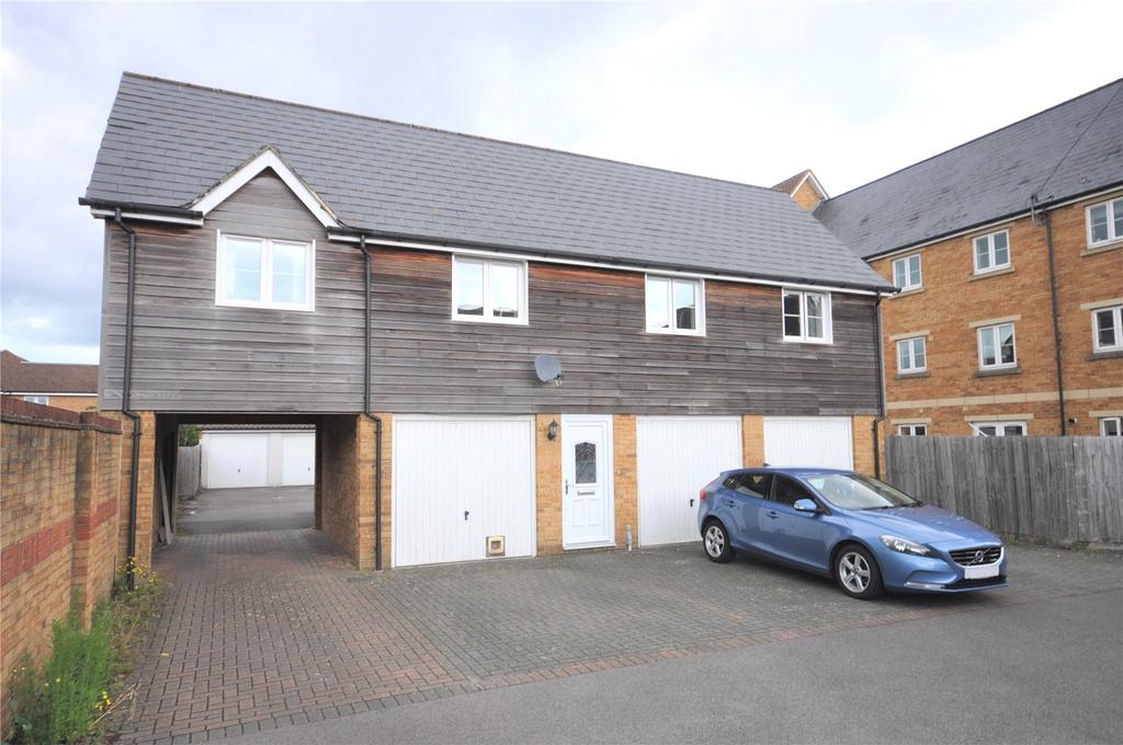 Portland Avenue, Swindon, SN1 2 bed detached house £190,000