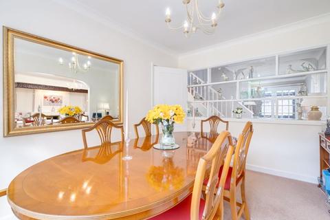 72 Irnham Road, Sutton Coldfield, B74 2TG