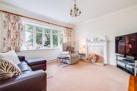 72 Irnham Road, Sutton Coldfield, B74 2TG