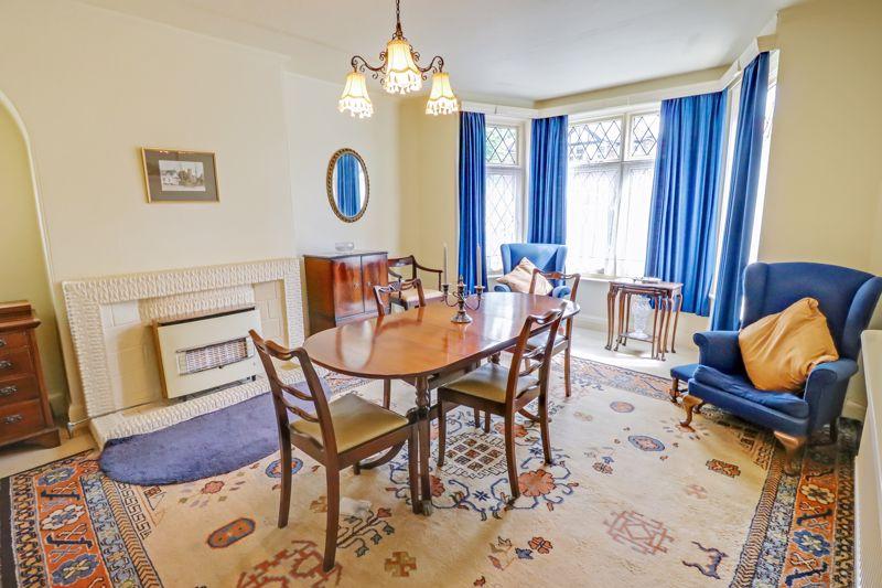 Elms Drive, Kirk Ella 3 bed semidetached house £300,000