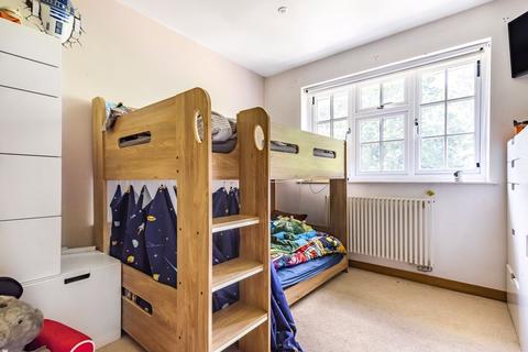 Wynsum Cottage Bourne Dene, Wrecclesham, Farnham, GU10 4RF