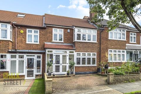 20 The Ridgeway, Gidea Park, Romford, RM2 5BU