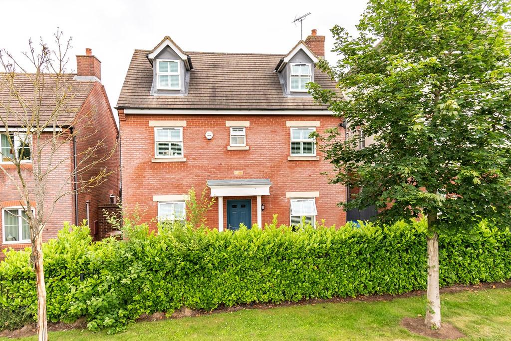 Falkland Road, Lichfield, WS14 4 bed detached house £525,000