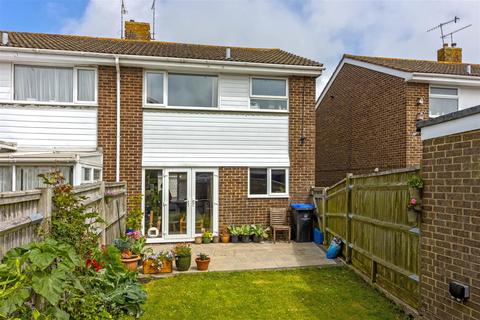 17 Boxgrove, Goring By Sea, Worthing, BN12 6BH