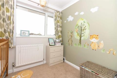 17 Boxgrove, Goring By Sea, Worthing, BN12 6BH