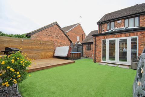 45 Ashdene Close, Willerby, Hull, HU10 6LW