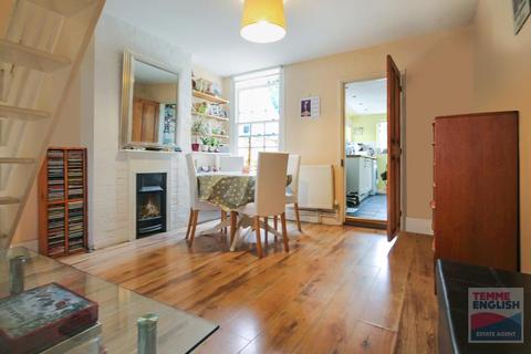 15 Cedars Road, Colchester, CO2 7BS