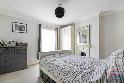 15 Cedars Road, Colchester, CO2 7BS