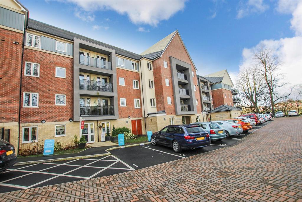 Broadfield Court General View.jpg