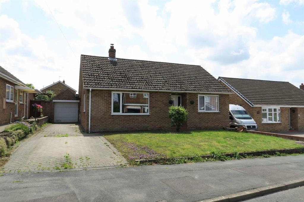 Hill Rise, Market Weighton 3 bed detached bungalow £235,000