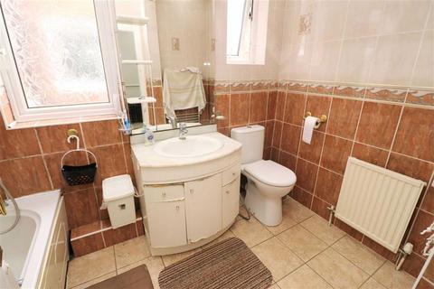 122 Kingsbrook Road, Manchester, M16 8NT