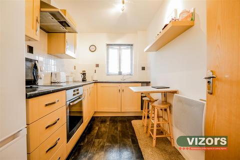 75 Gloucester Close, Redditch, B97 6AH