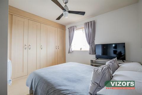 75 Gloucester Close, Redditch, B97 6AH