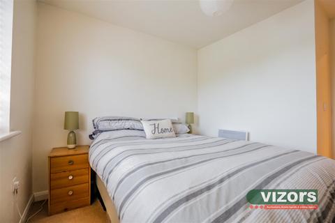 75 Gloucester Close, Redditch, B97 6AH