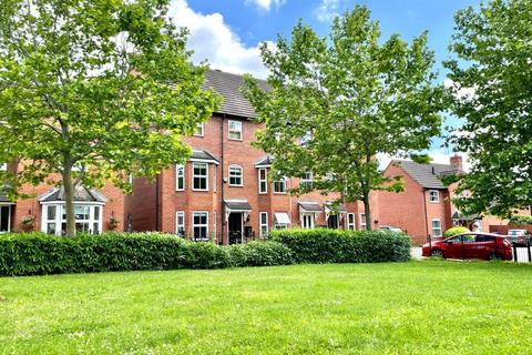 8 The Square, Northampton, NN4 5AR