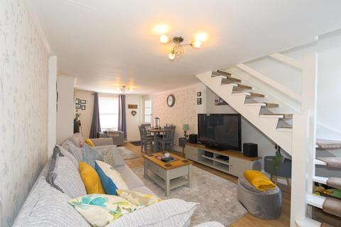 17 Kingston Road, Epsom, KT17 2DX