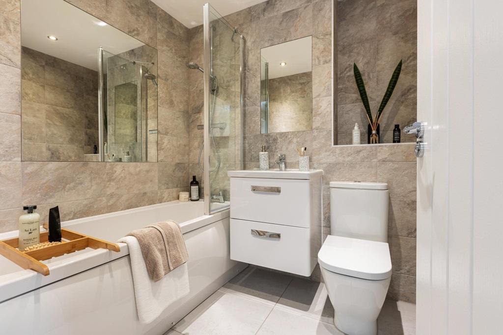 Main bathroom of The Midford