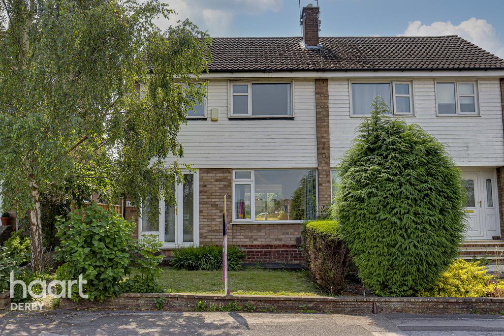 Ladybank Road, Mickleover 3 bed semidetached house £200,000
