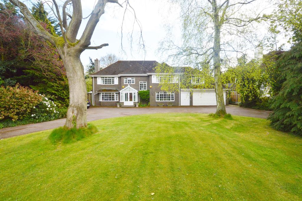 Hall Road, Rochford, SS4 5 bed detached house £1,995,000