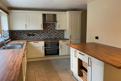 3 Ecroyd Park, Credenhill, Hereford, HR4 7EL
