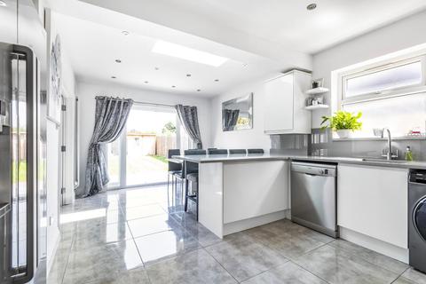 35 The Drive, Ashford, TW15 1SJ