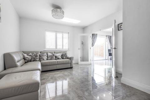 35 The Drive, Ashford, TW15 1SJ