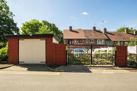 68 Cadleigh Gardens, Birmingham, B17 0QB