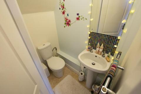 68 Cadleigh Gardens, Birmingham, B17 0QB