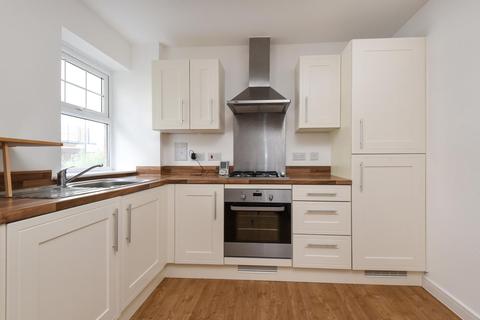 12 Wells View Drive, Bromley, BR2 9UL
