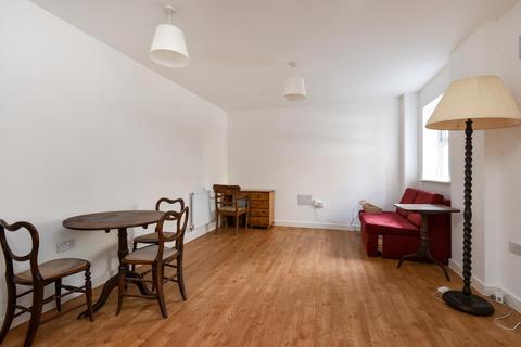 12 Wells View Drive, Bromley, BR2 9UL