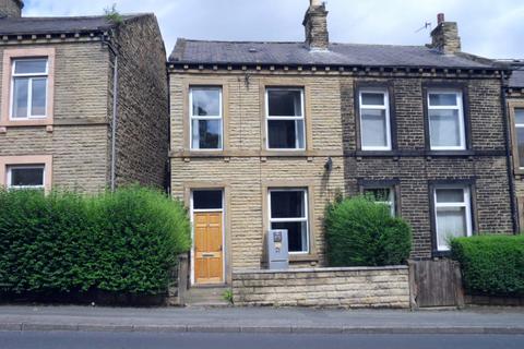 2 bedroom terraced house to rent, Blakeridge Lane, Batley, West Yorkshire, WF17