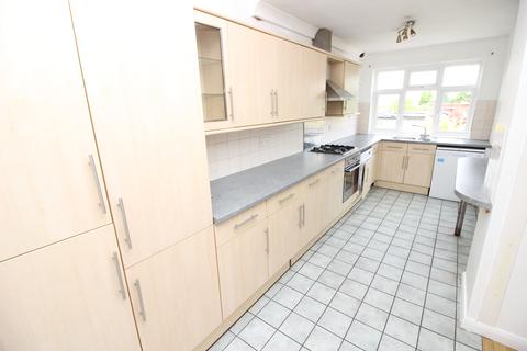 73 Caldbeck Avenue, Worcester Park, KT4 8BH