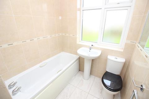 73 Caldbeck Avenue, Worcester Park, KT4 8BH