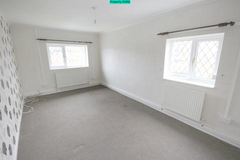 2 bedroom flat to rent, Lowedges Drive, Sheffield, S8 7LS