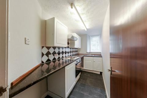 1 bedroom flat to rent, Lorimer Street, Coldside, Dundee, DD3