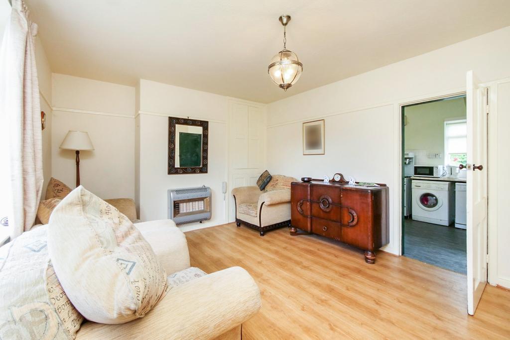 Fulford Cross, York 3 bed end of terrace house £290,000