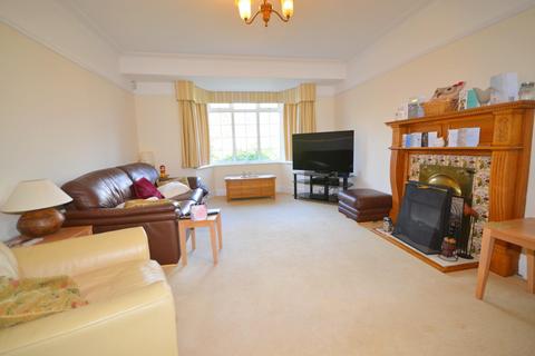 4 bedroom detached house to rent, Third Avenue, Worthing, BN14