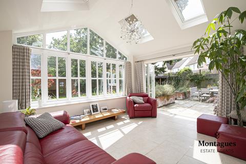 2 Tempest Mead, North Weald, Epping, CM16 6DY