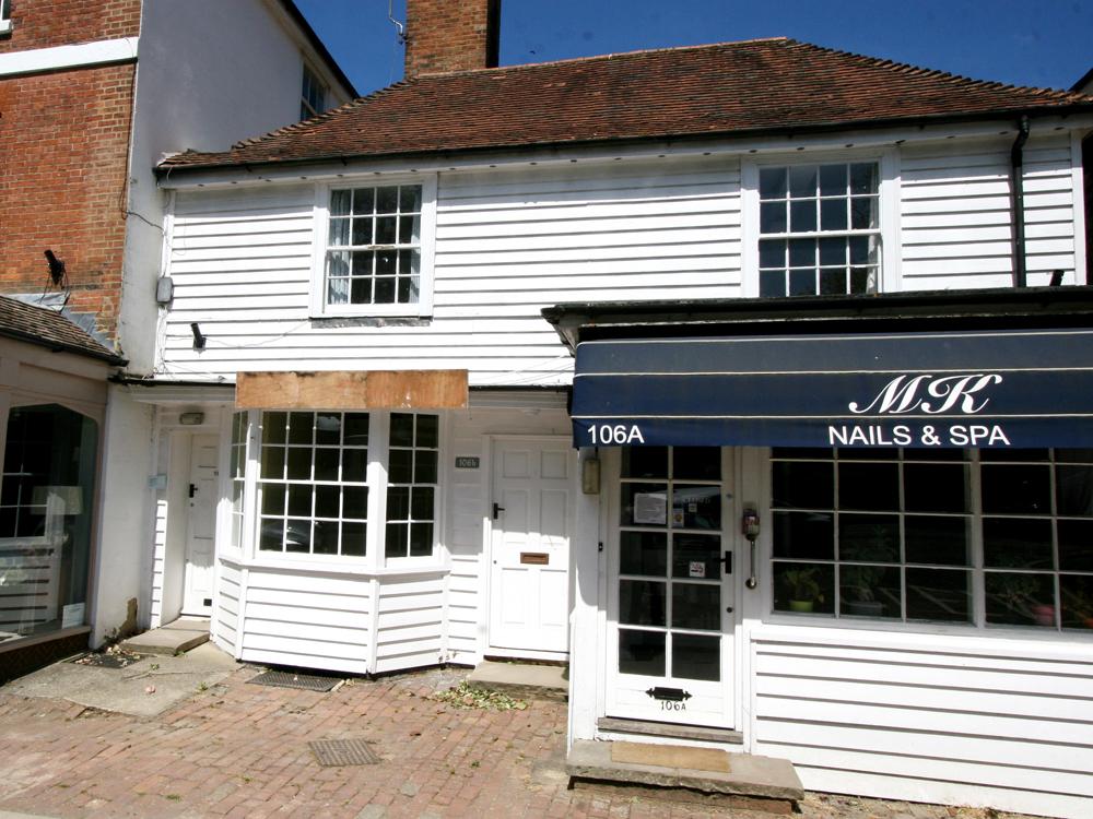 High Street, Tenterden TN30 1 bed apartment £675 pcm (£156 pw)