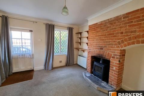 2 bedroom semi-detached house to rent, Riverside Gardens, Romsey