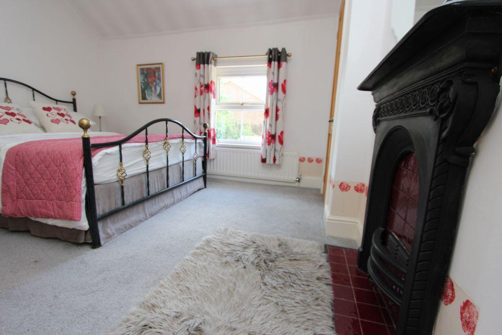 Bed 1