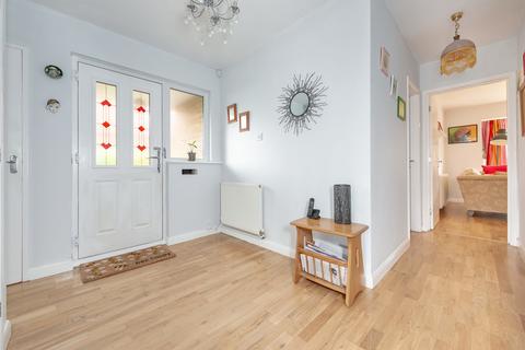 3 bedroom detached bungalow for sale, Purley CR8