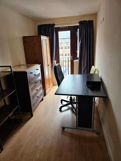 3 bedroom flat to rent, Gloucester Green,  Oxford,  OX1