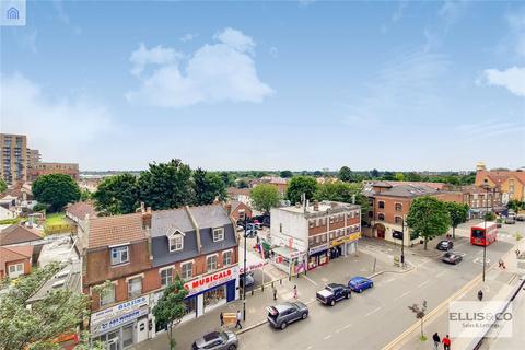 2 bedroom apartment to rent - The Green, Southall, UB2