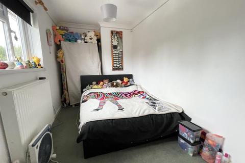 31 Winston Way, Ringwood, BH24 1QG